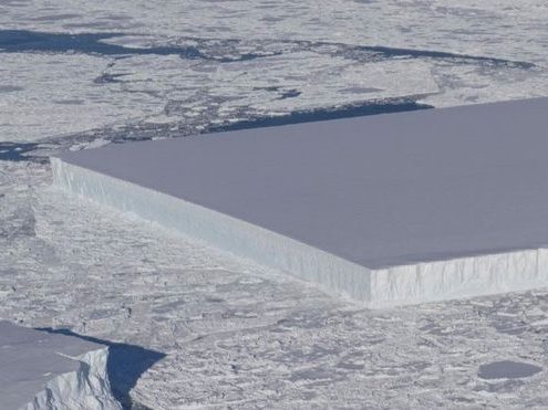 Trozo de hielo observado por la NASA